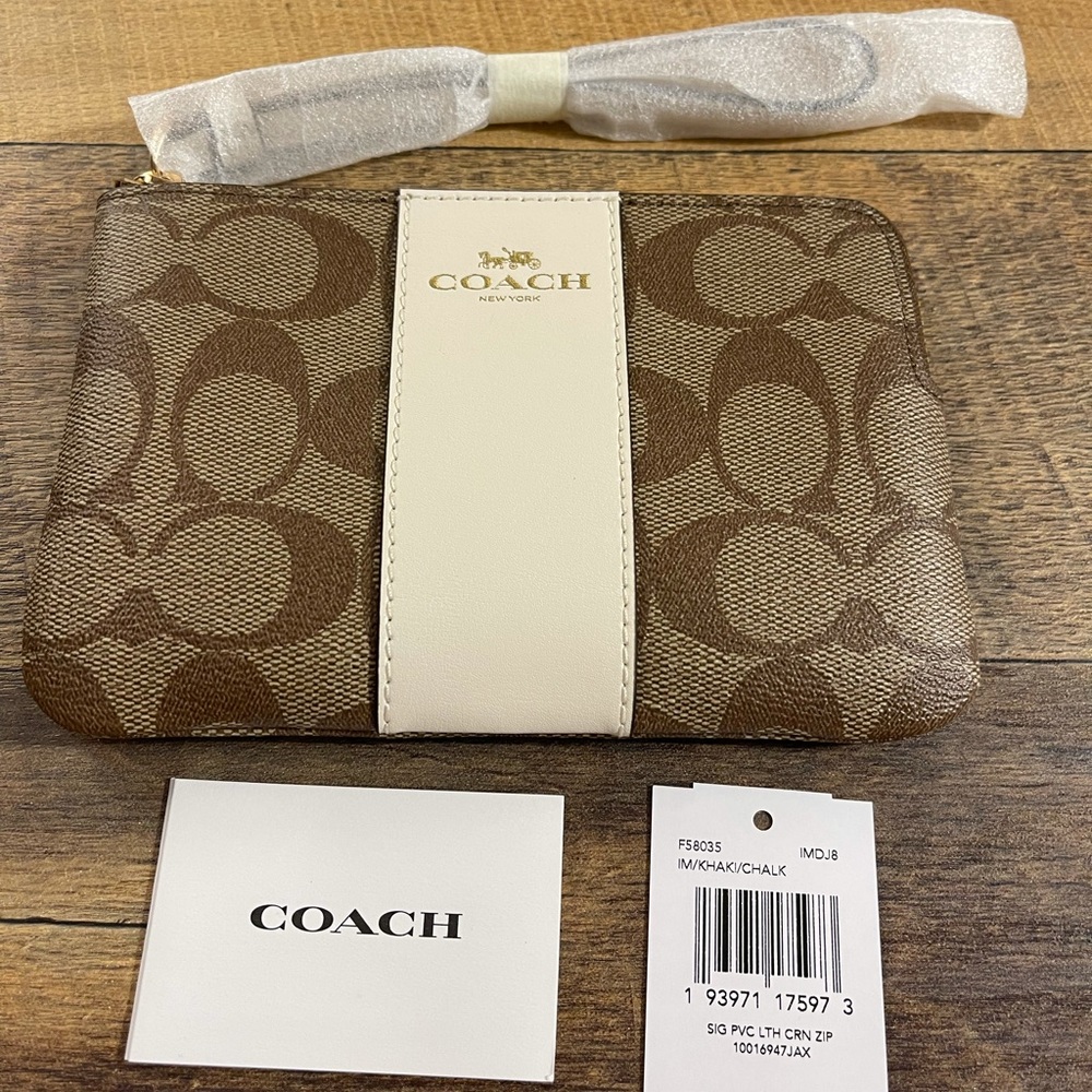 Coach wristlet